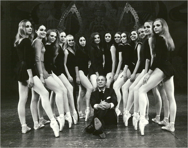 Apollo's Angels: A History of Ballet